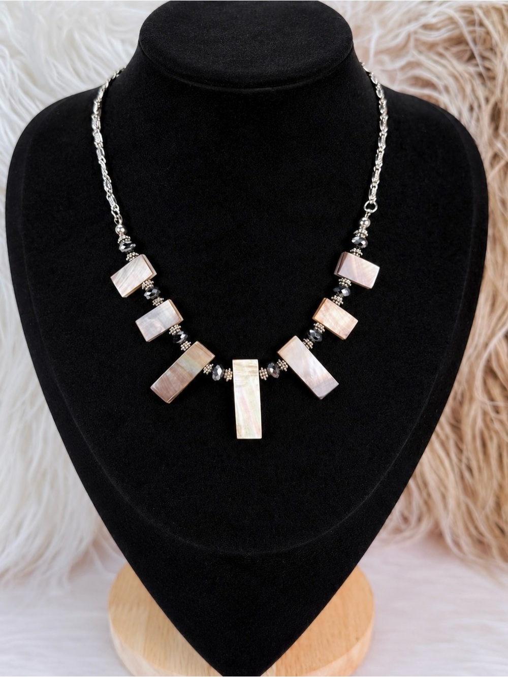 Vintage bohemian chic, Brown Cream and Silvertone Necklace